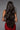 Model mit dunkelbraunen Echthaar Extensions 